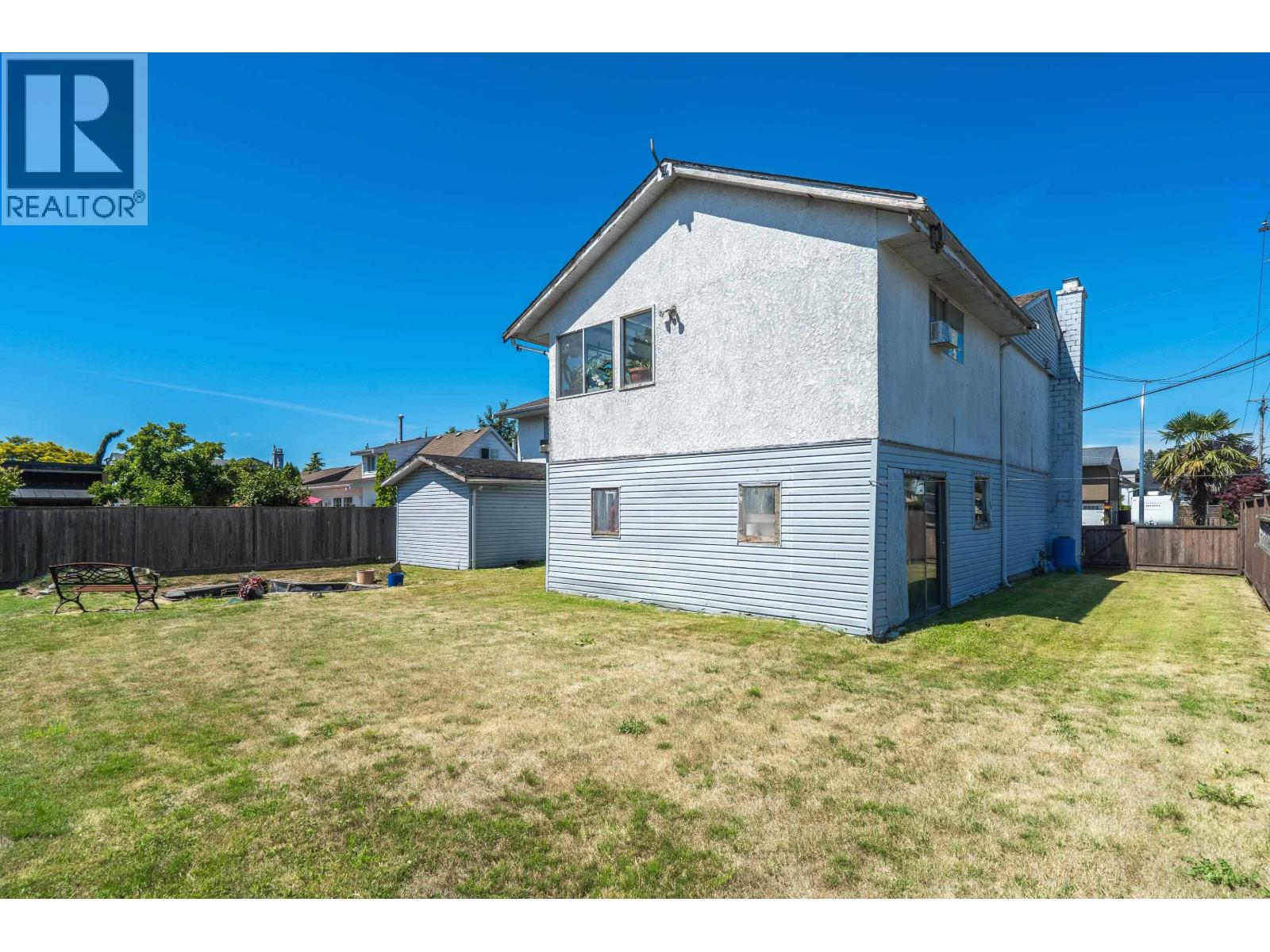 4630 44b Avenue Property Photo 26