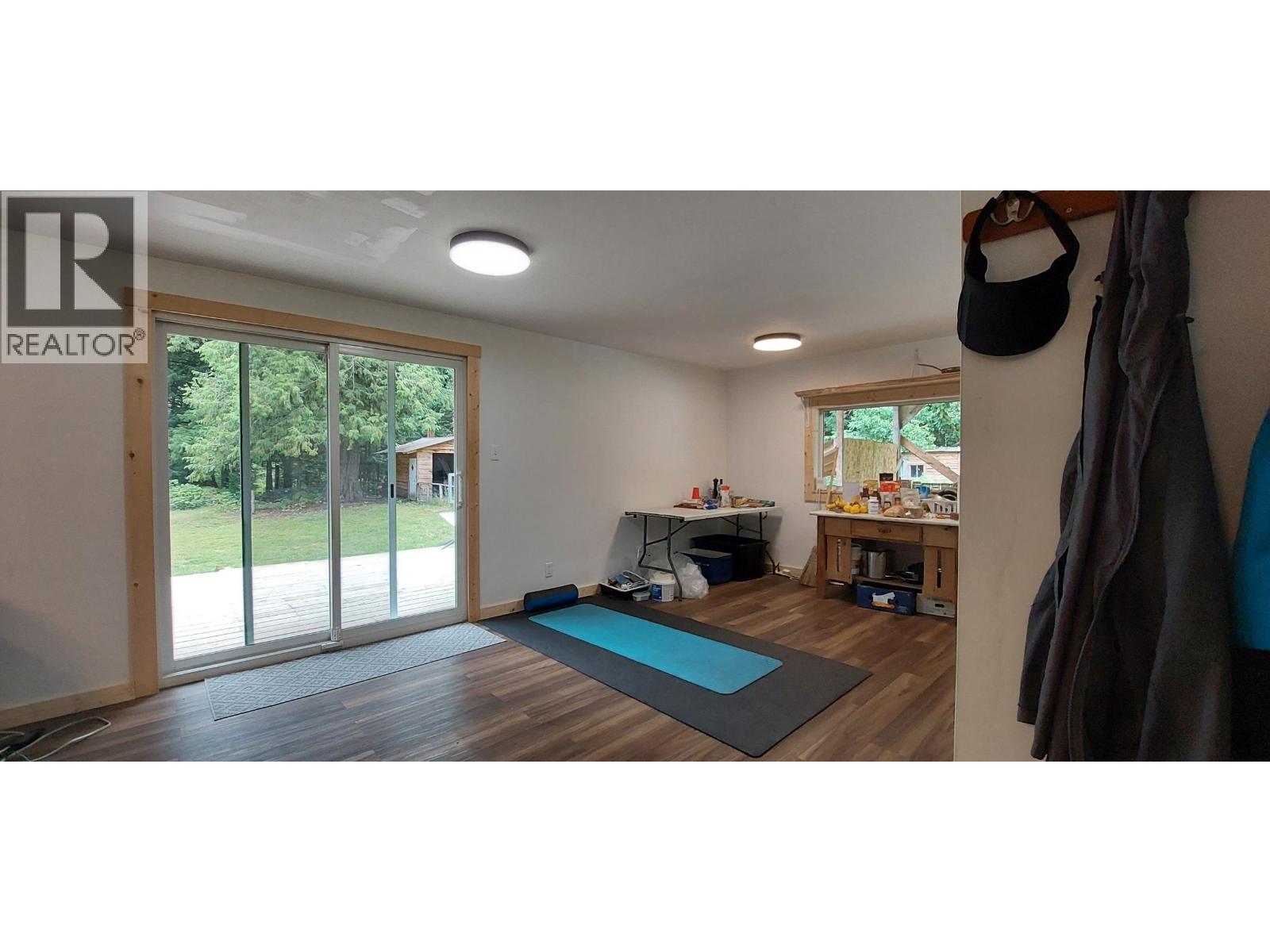 520 Tonquin Road Property Photo 11