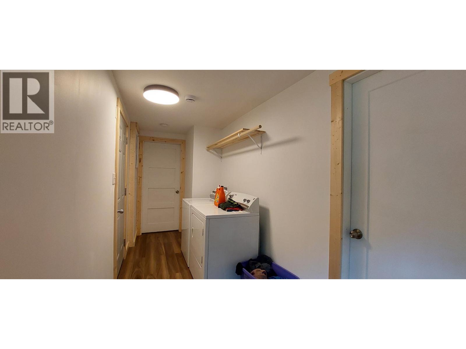 520 Tonquin Road Property Photo 13