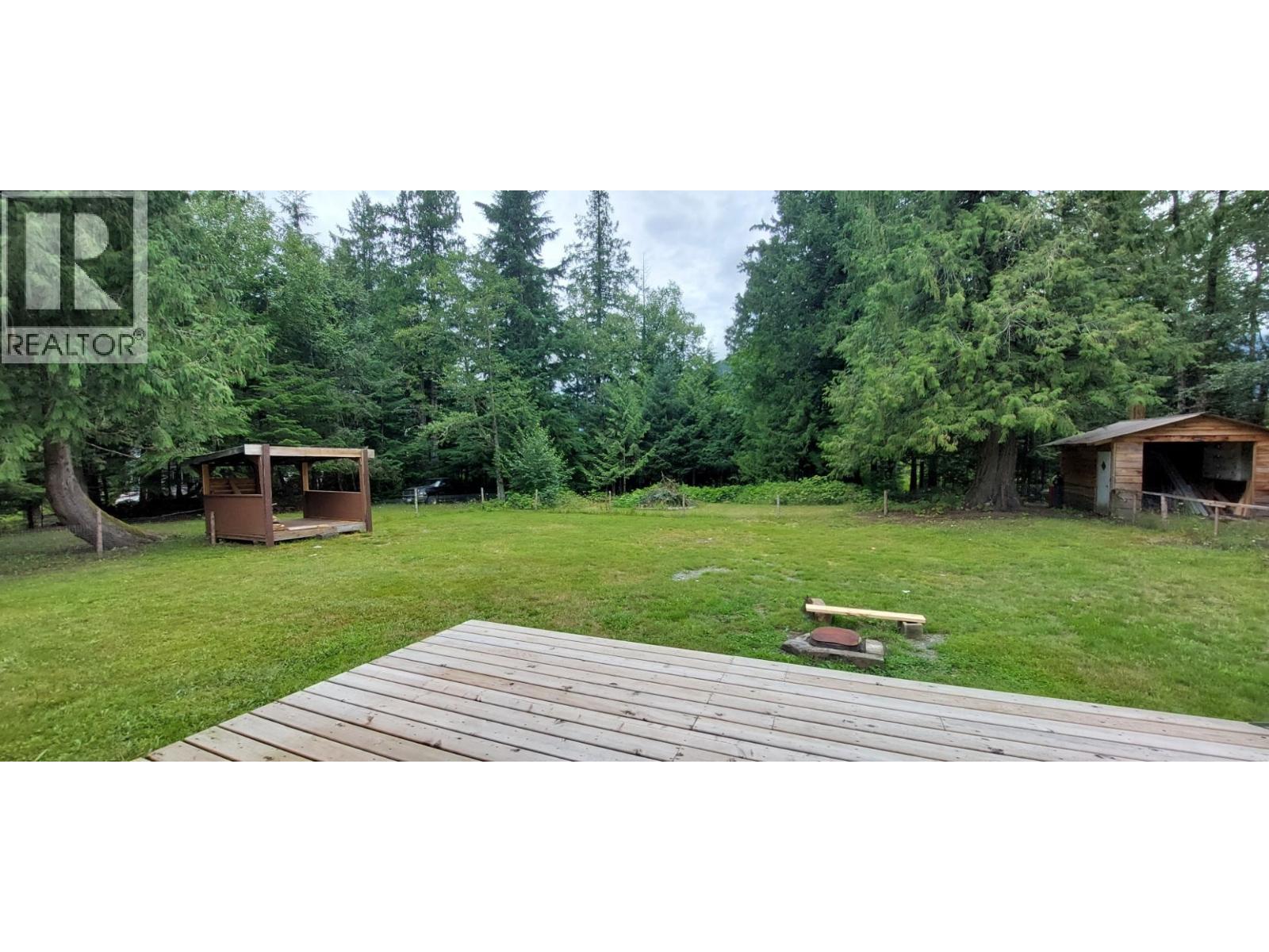 520 Tonquin Road Property Photo 18