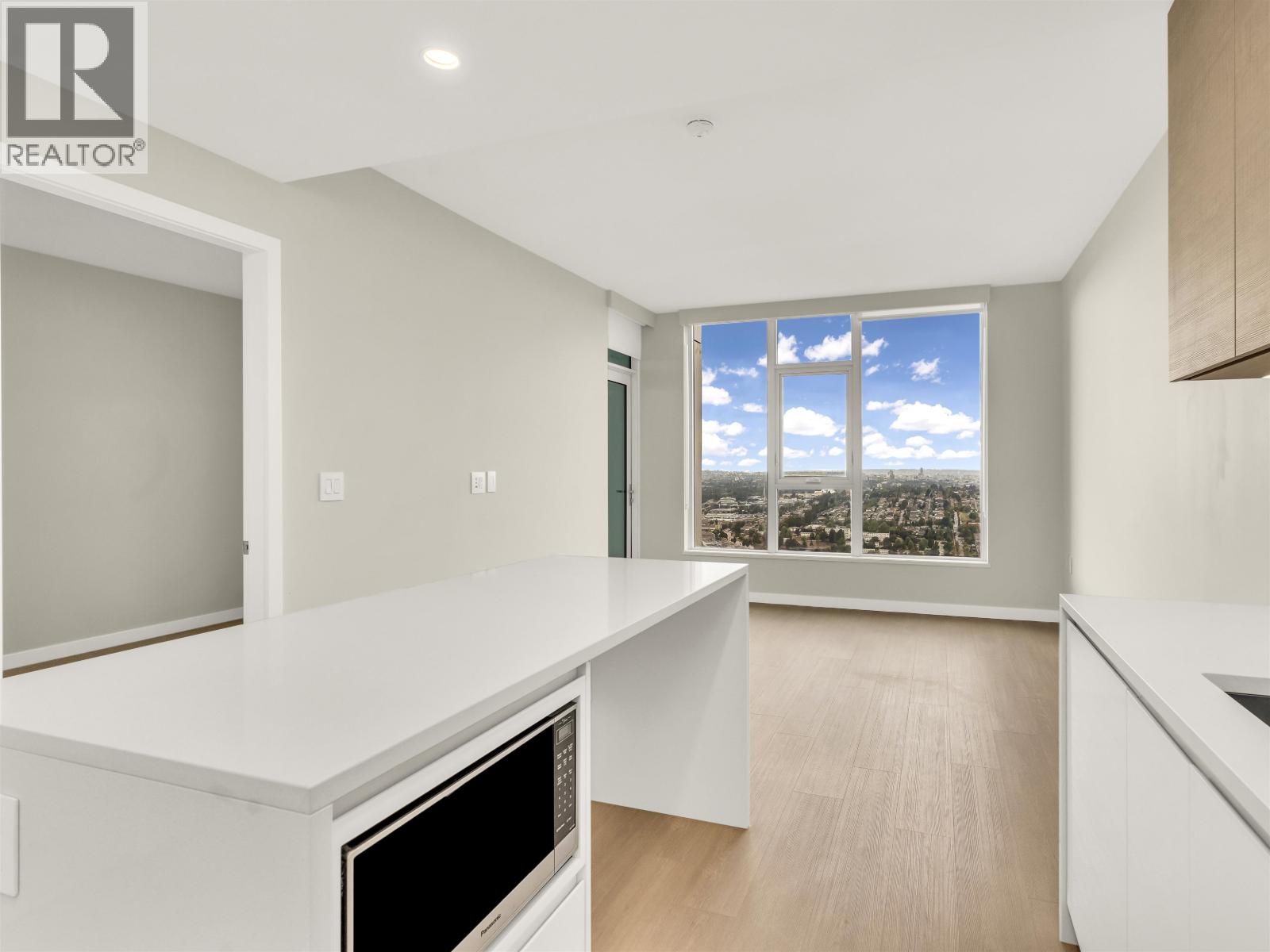 4709 2186 Gilmore Avenue Photo de la propriété 1