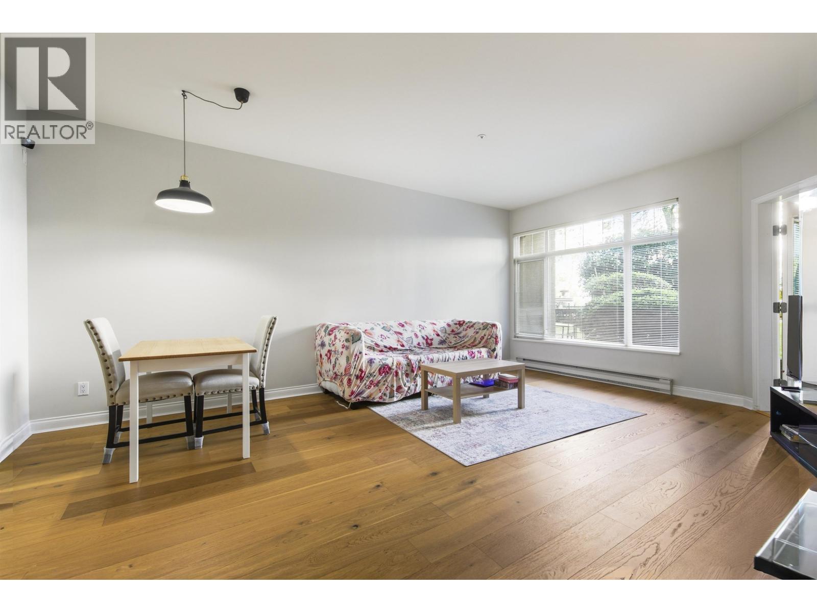 105 5735 Hampton Place Property Photo 3