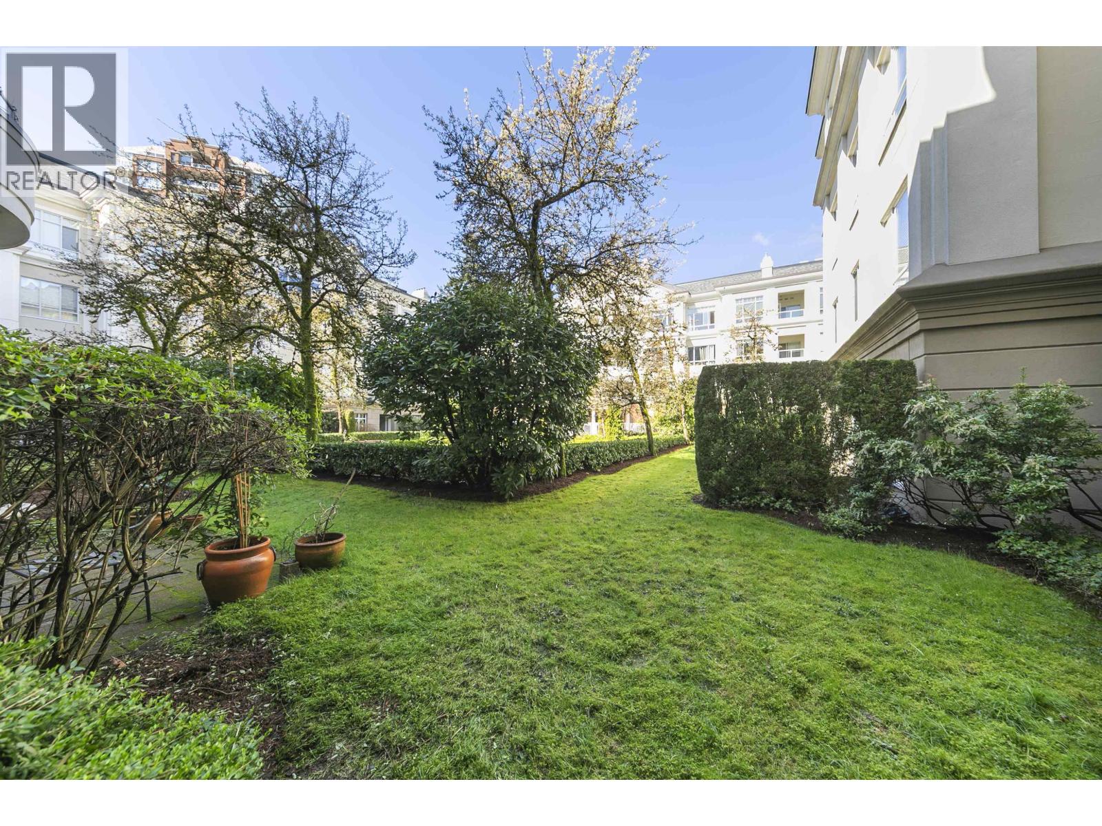 105 5735 Hampton Place Property Photo 17