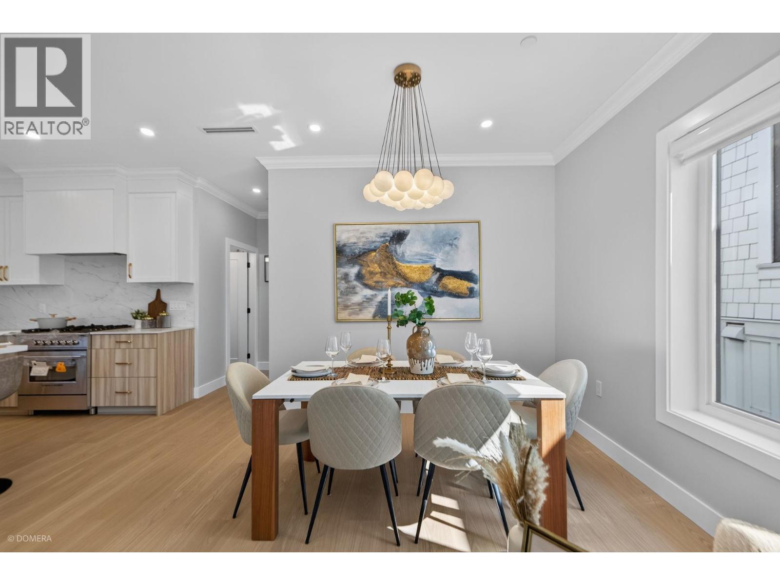 2 2035 51st Street Property Photo 17