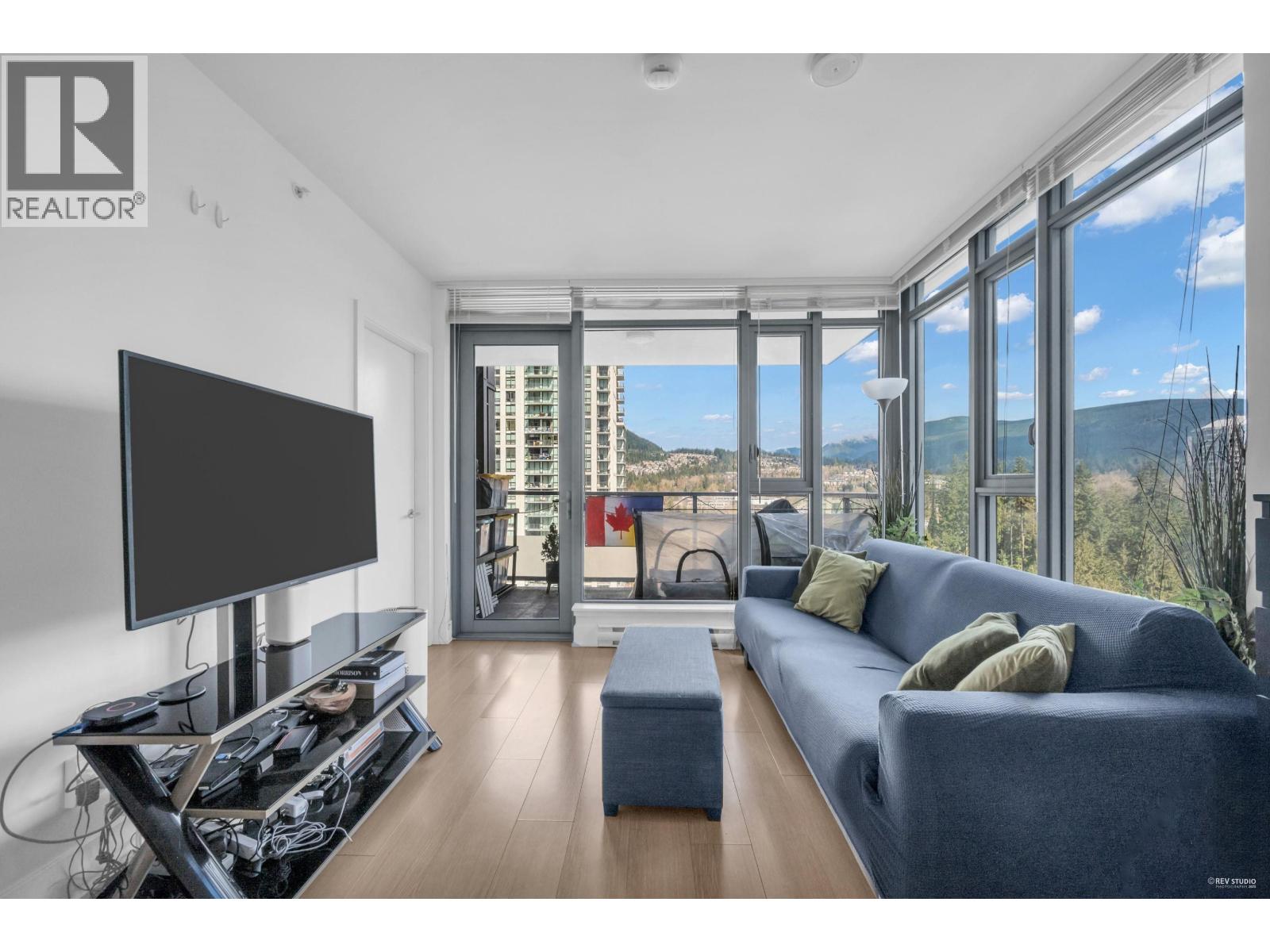 1807 1188 Pinetree Way Property Photo 2
