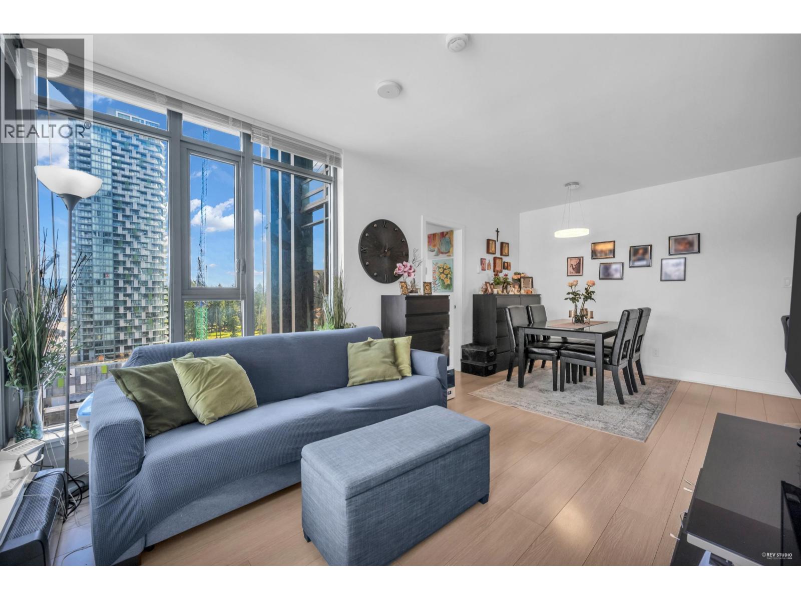 1807 1188 Pinetree Way Property Photo 9