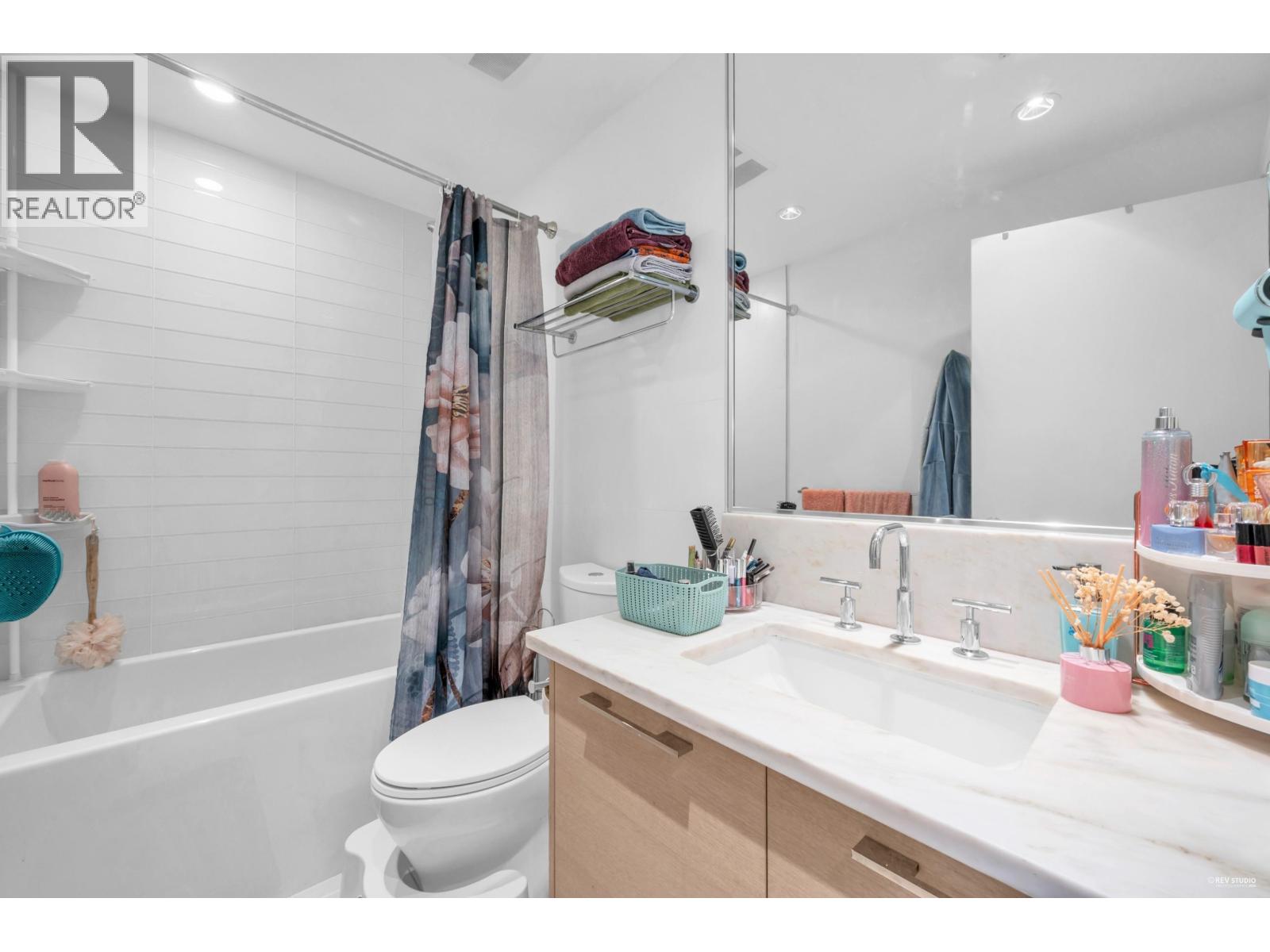 1807 1188 Pinetree Way Property Photo 17