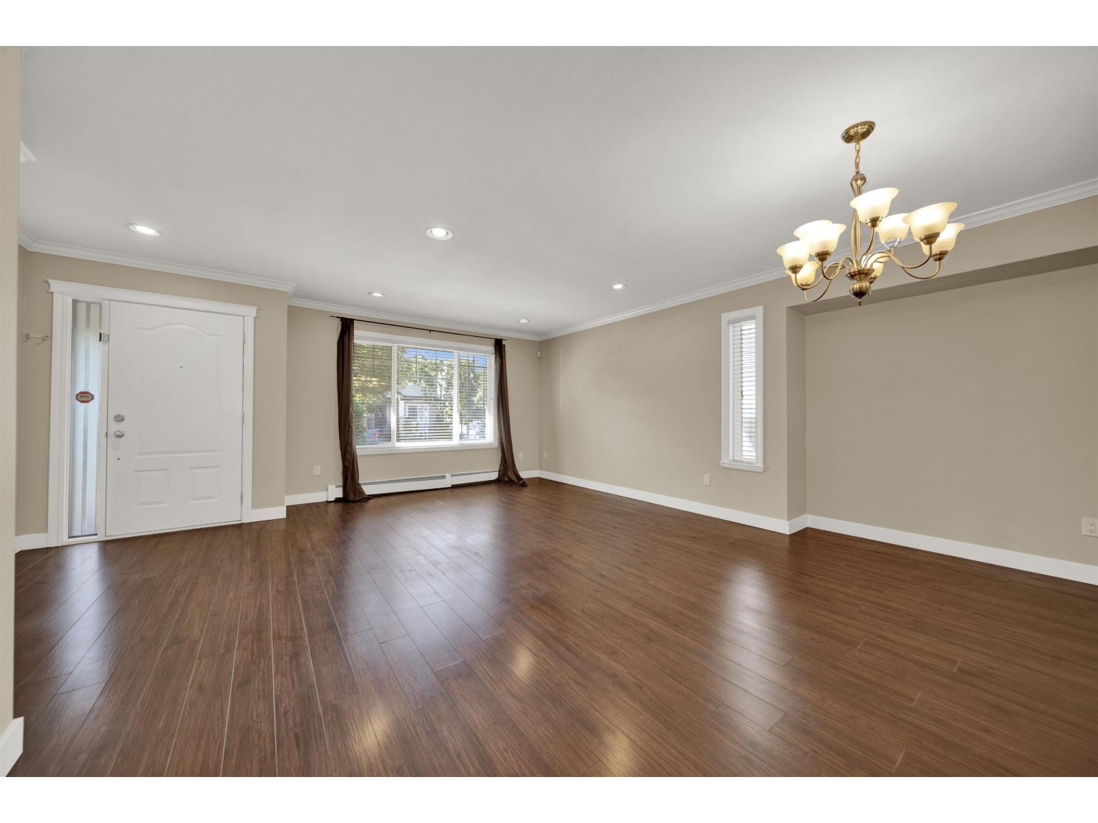 16773 63 Avenue Property Photo 3