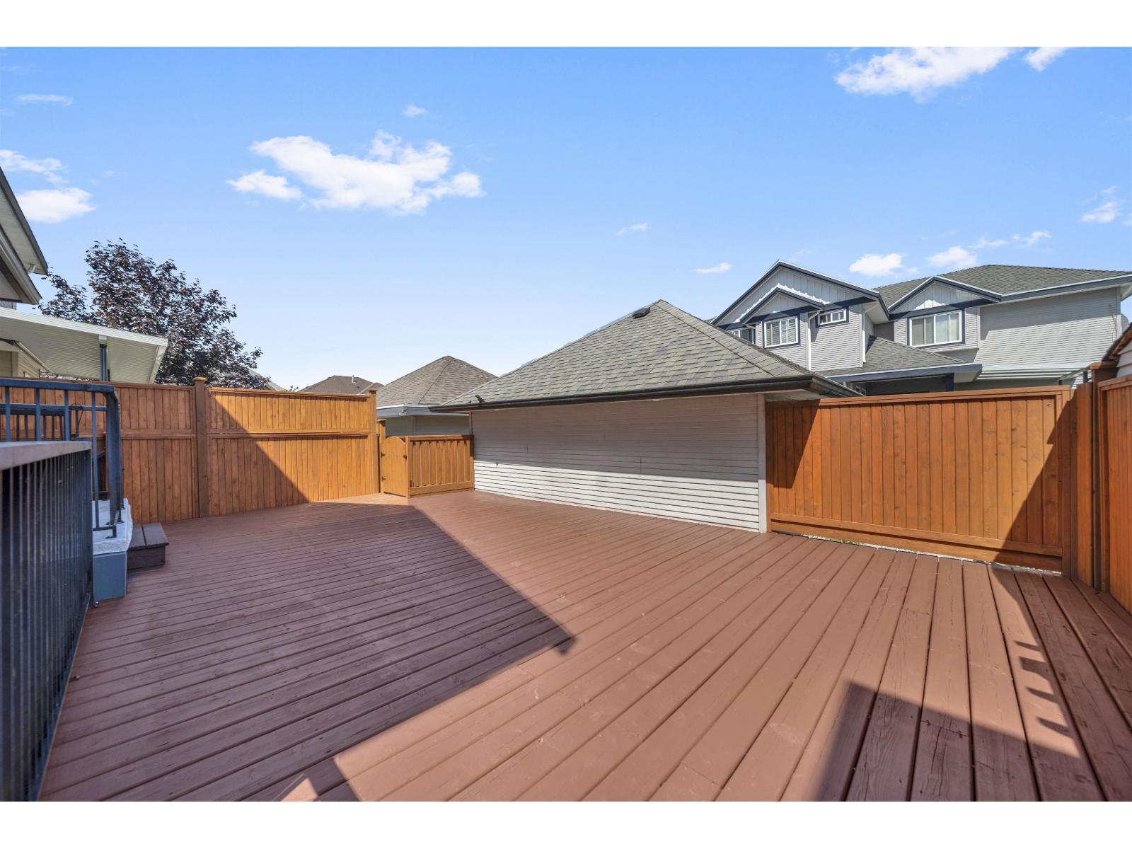 16773 63 Avenue Property Photo 34