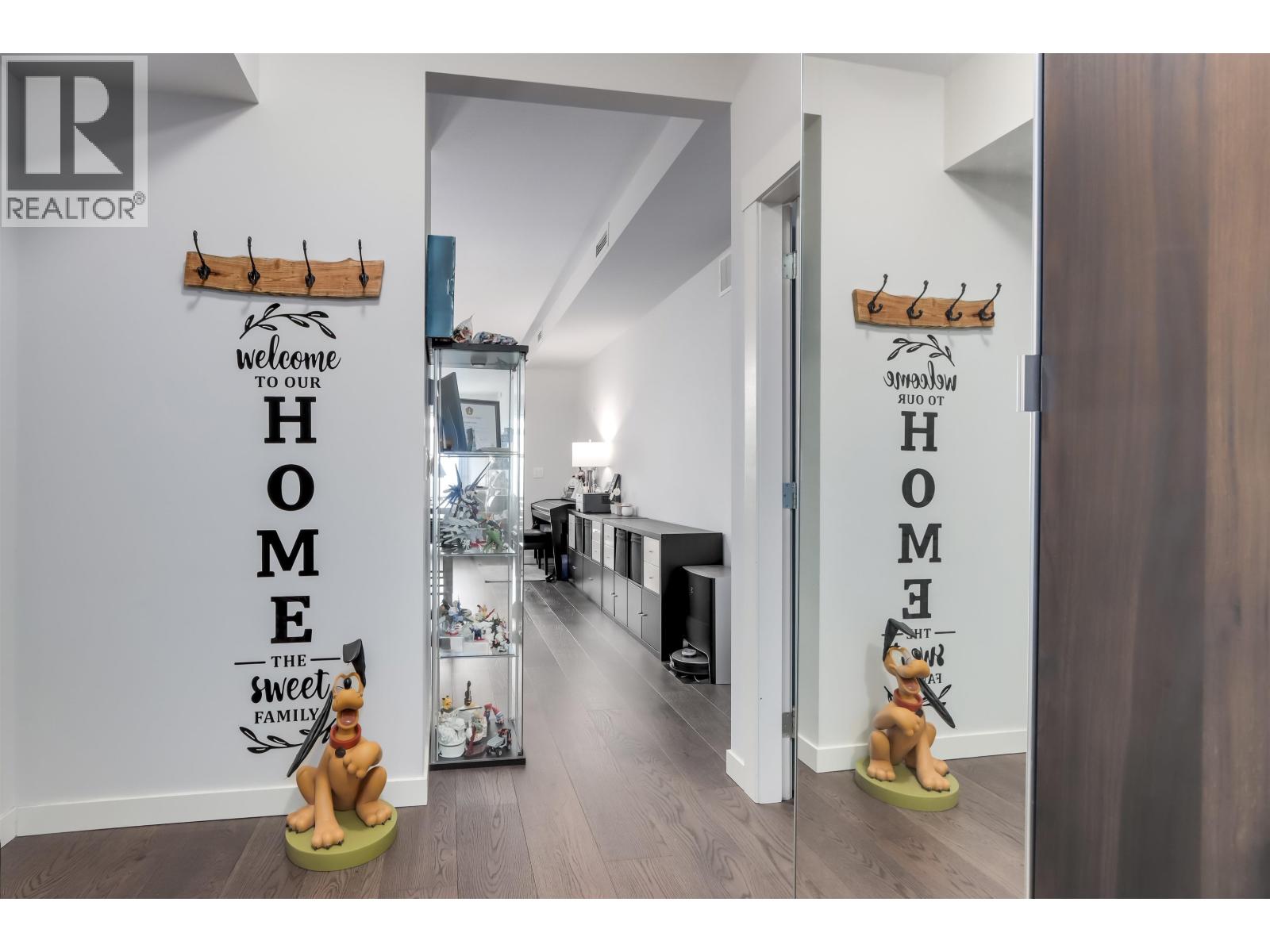 209 6077 London Road Property Photo 2