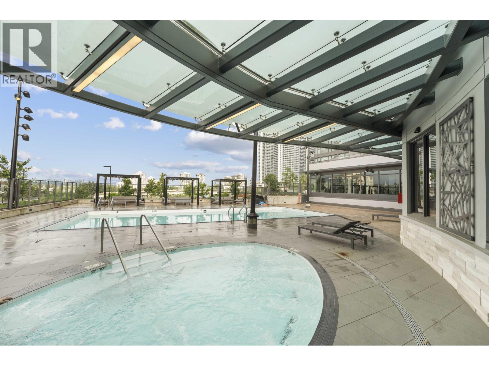 1301 450 Westview Street Property Photo 22
