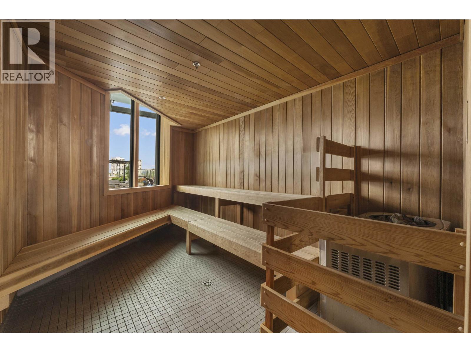 1301 450 Westview Street Property Photo 23