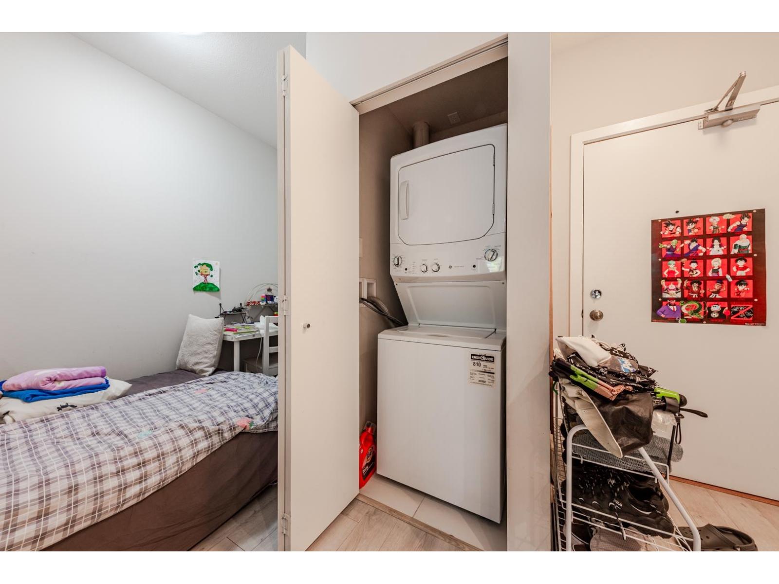 323 13768 108 Avenue Property Photo 14