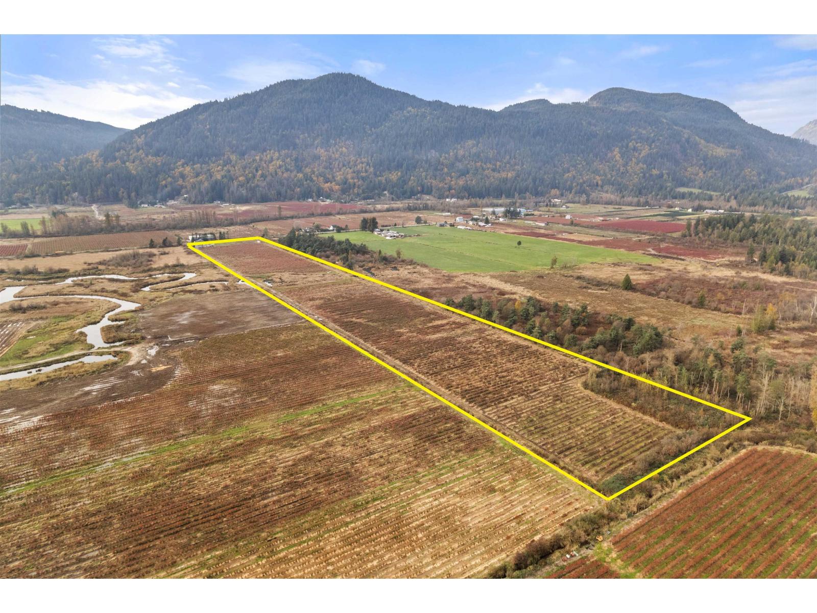 11186 Farms Road Property Photo 3