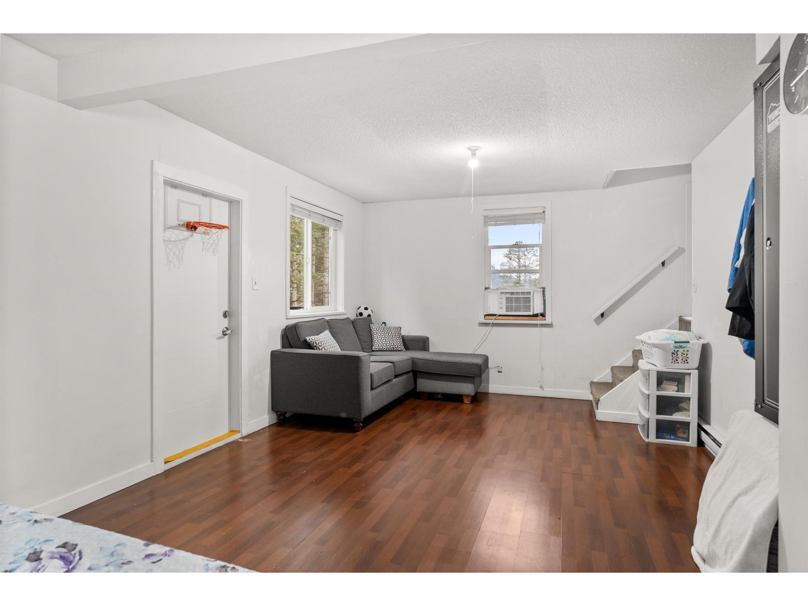 11186 Farms Road Property Photo 21