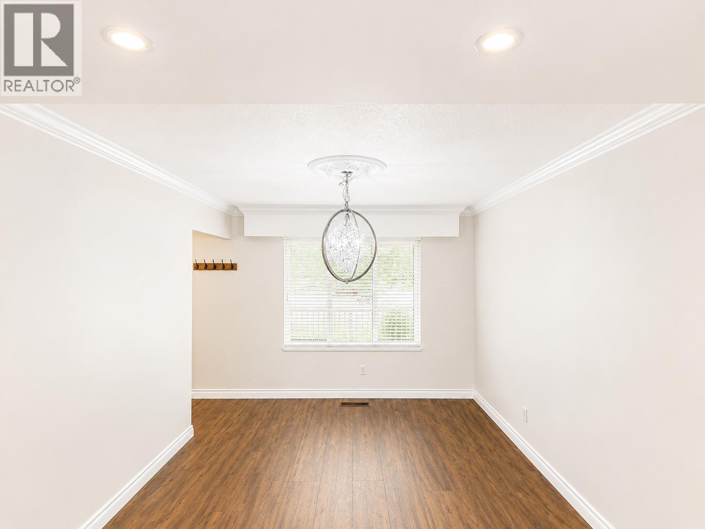 10860 Bromley Place Property Photo 7