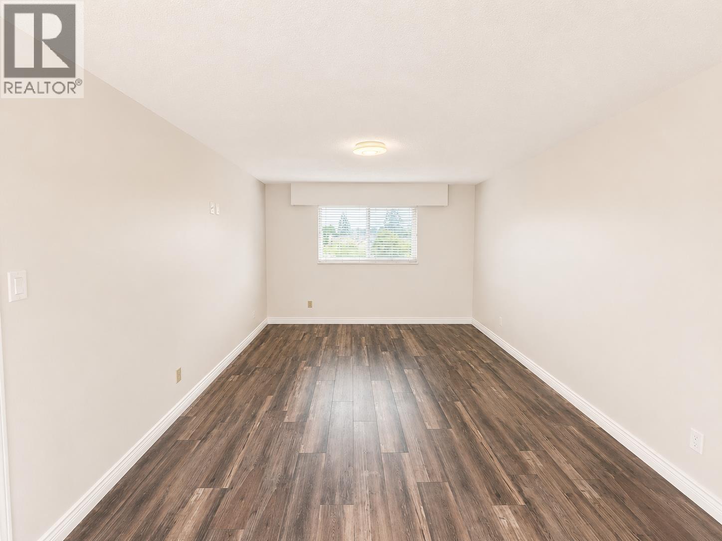 10860 Bromley Place Property Photo 13