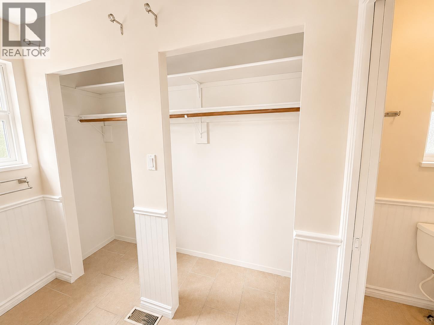 10860 Bromley Place Property Photo 14