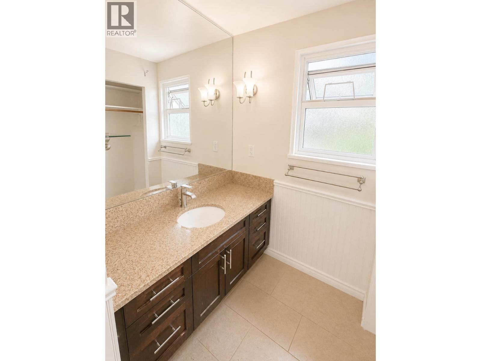 10860 Bromley Place Property Photo 15