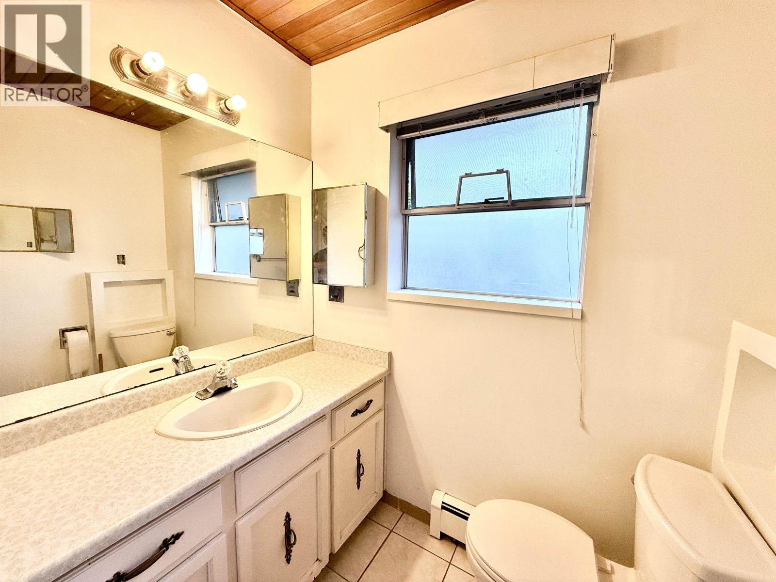 8060 Rideau Place Property Photo 8