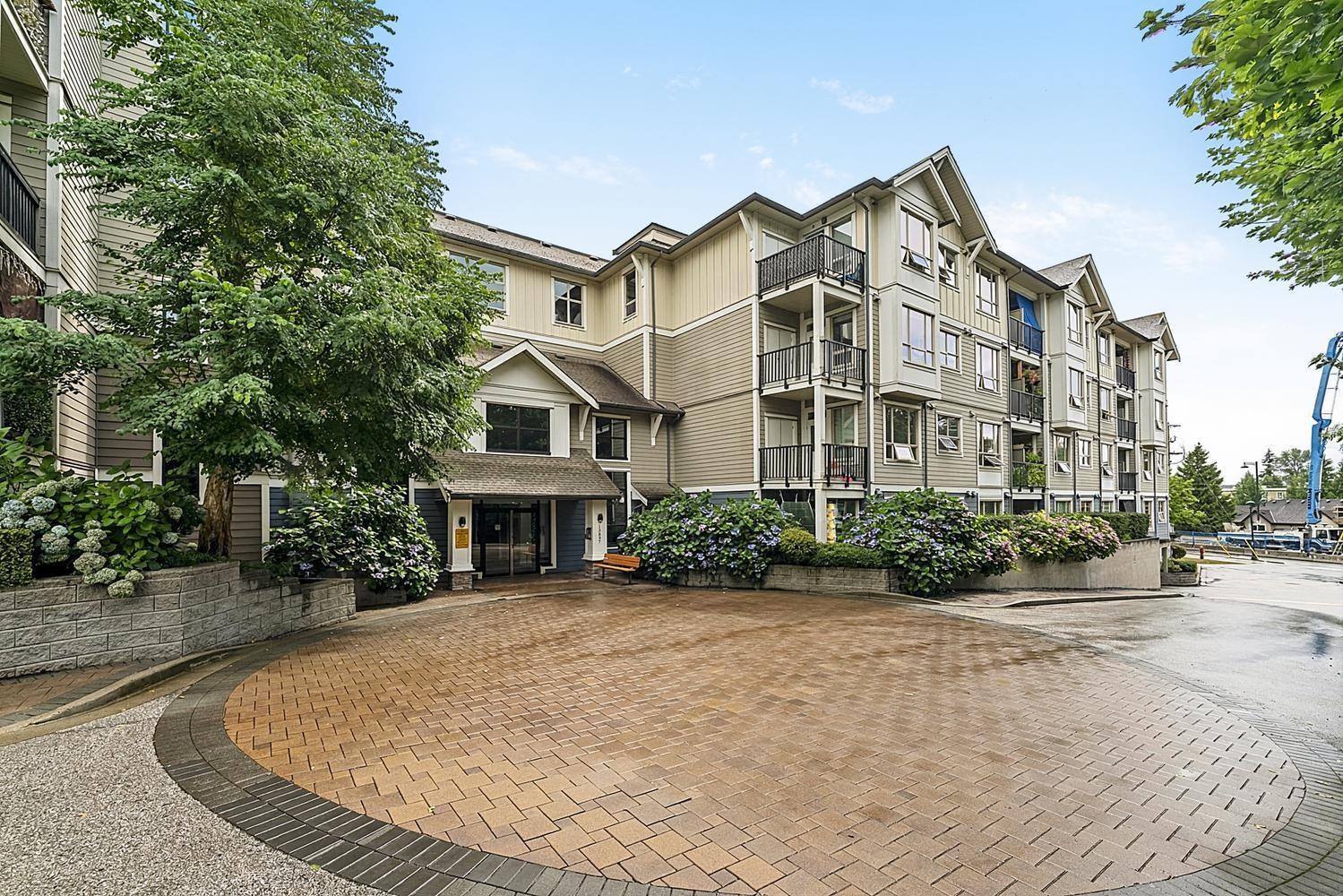 411 13897 Fraser Highway Property Photo 1