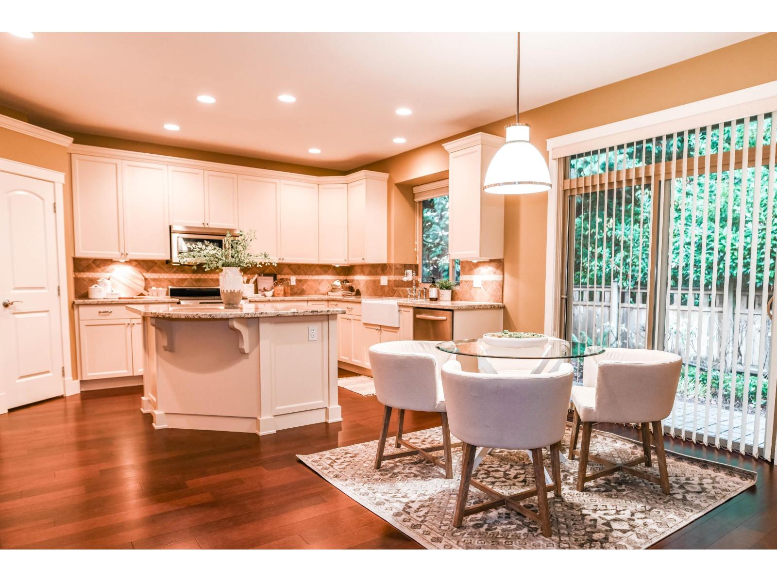 14208 36a Avenue Property Photo 6