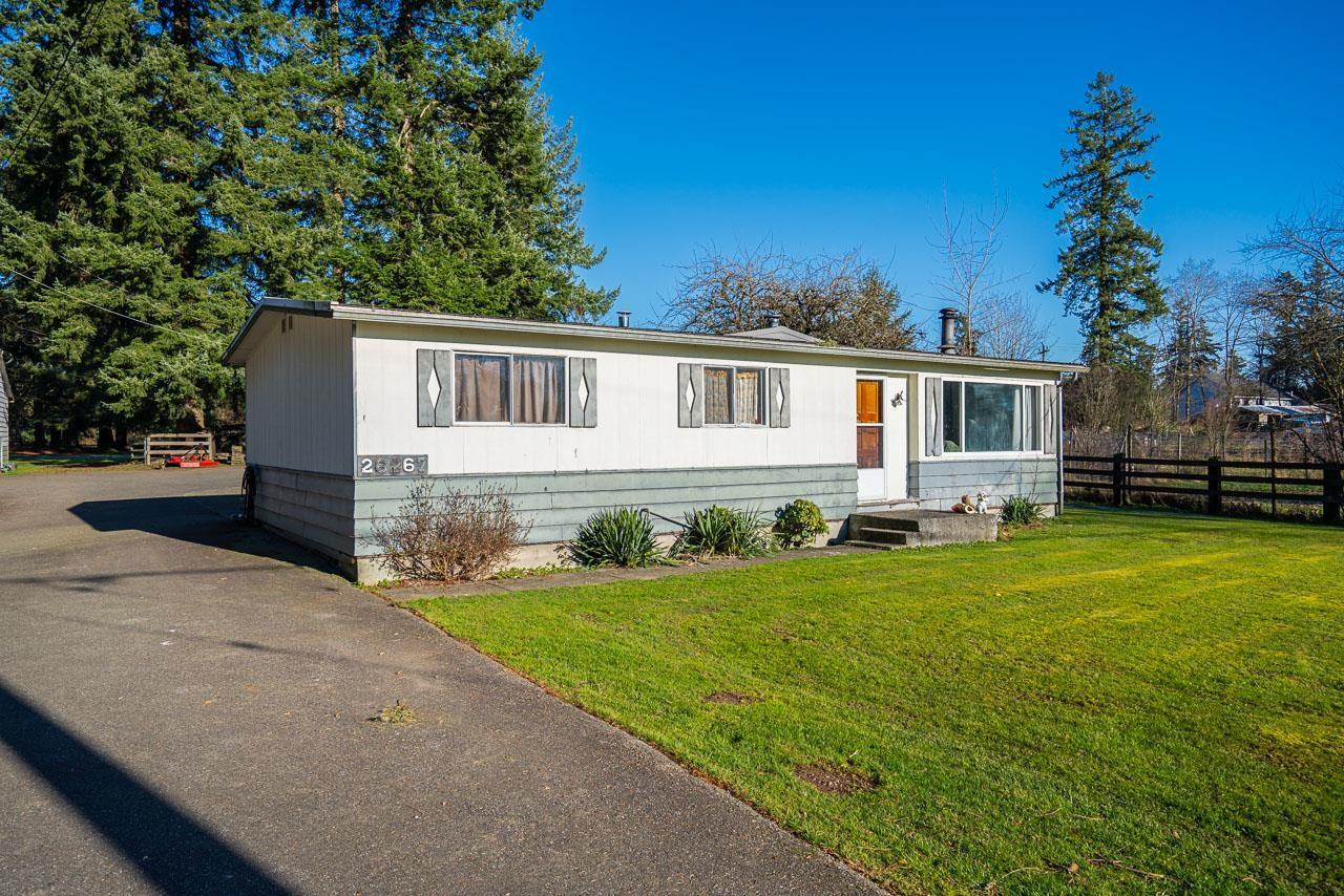 26267 64 Avenue Property Photo 3
