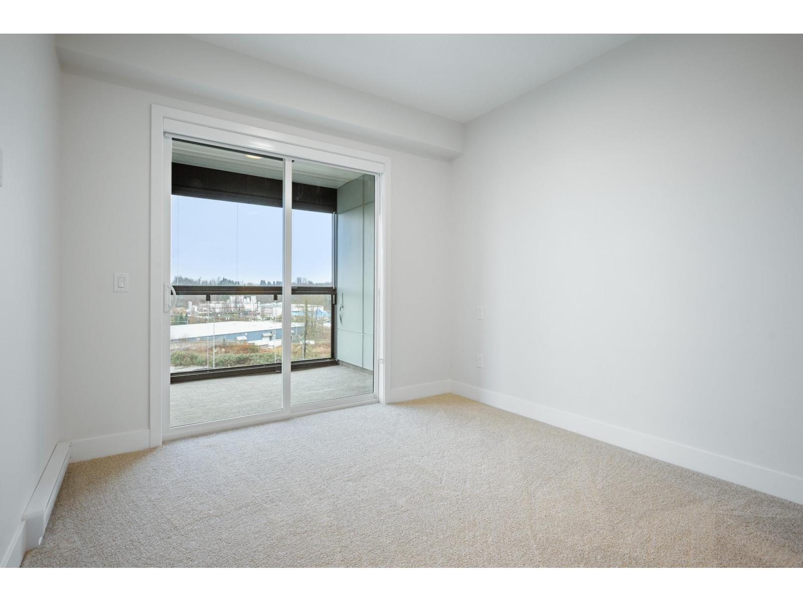 205 34395 Gladys Avenue Property Photo 27