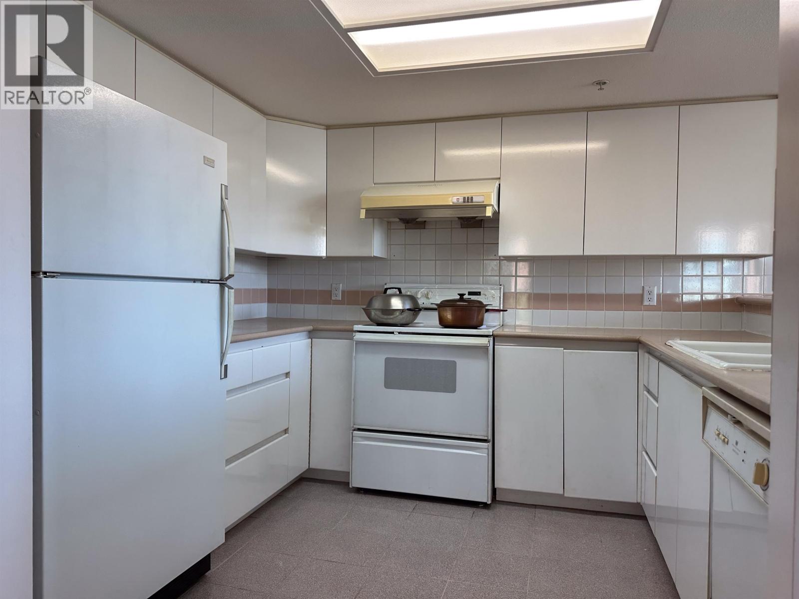 307 1128 Quebec Street Property Photo 11