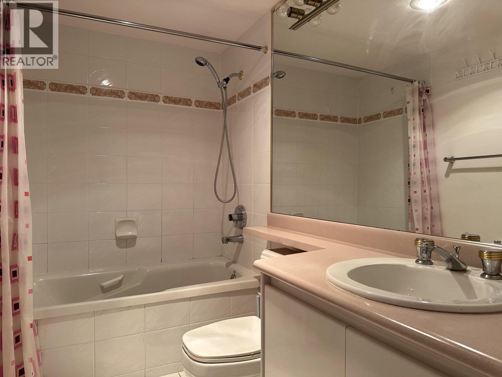 307 1128 Quebec Street Property Photo 14
