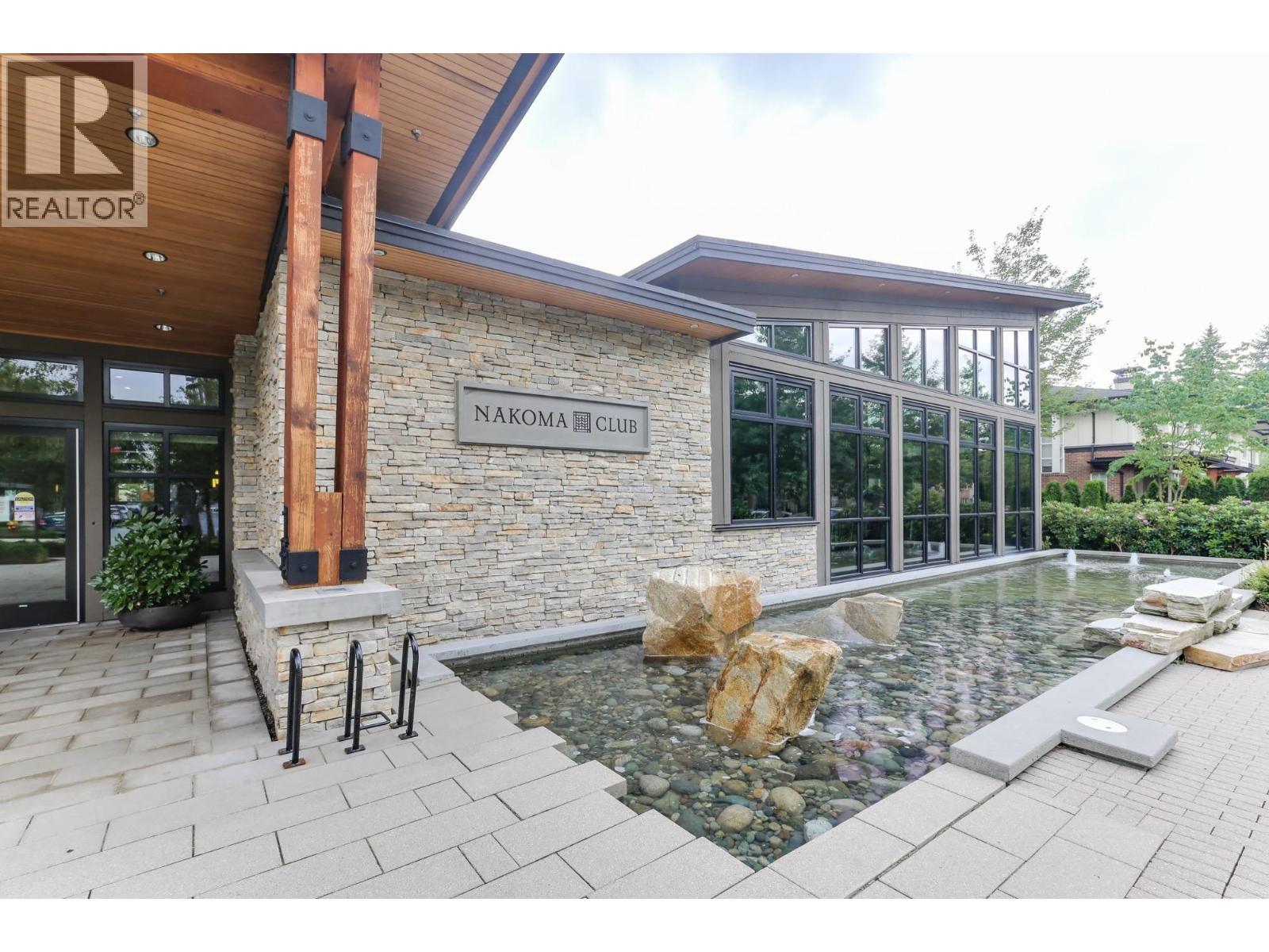 1305 3096 Windsor Gate Property Photo 22
