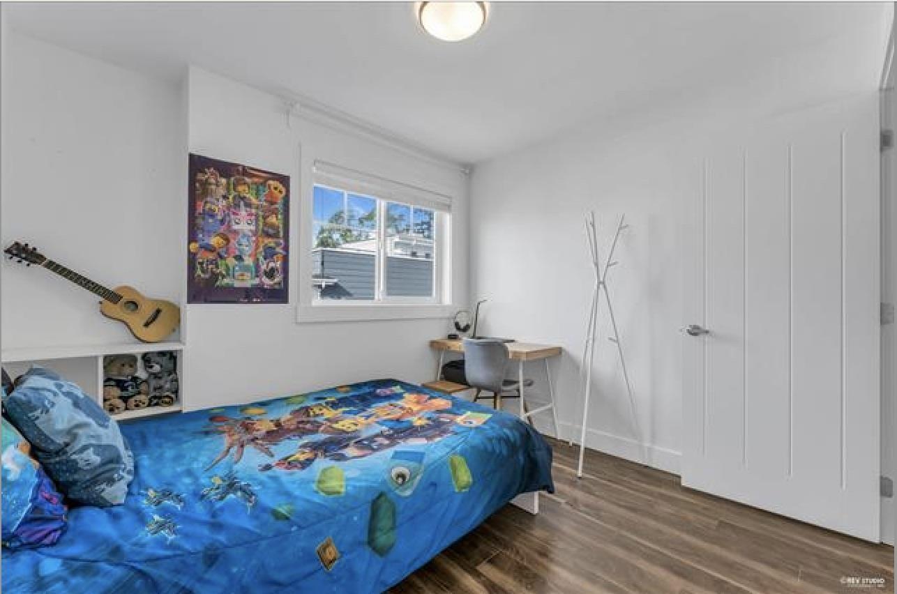 2 16361 23a Avenue Property Photo 13