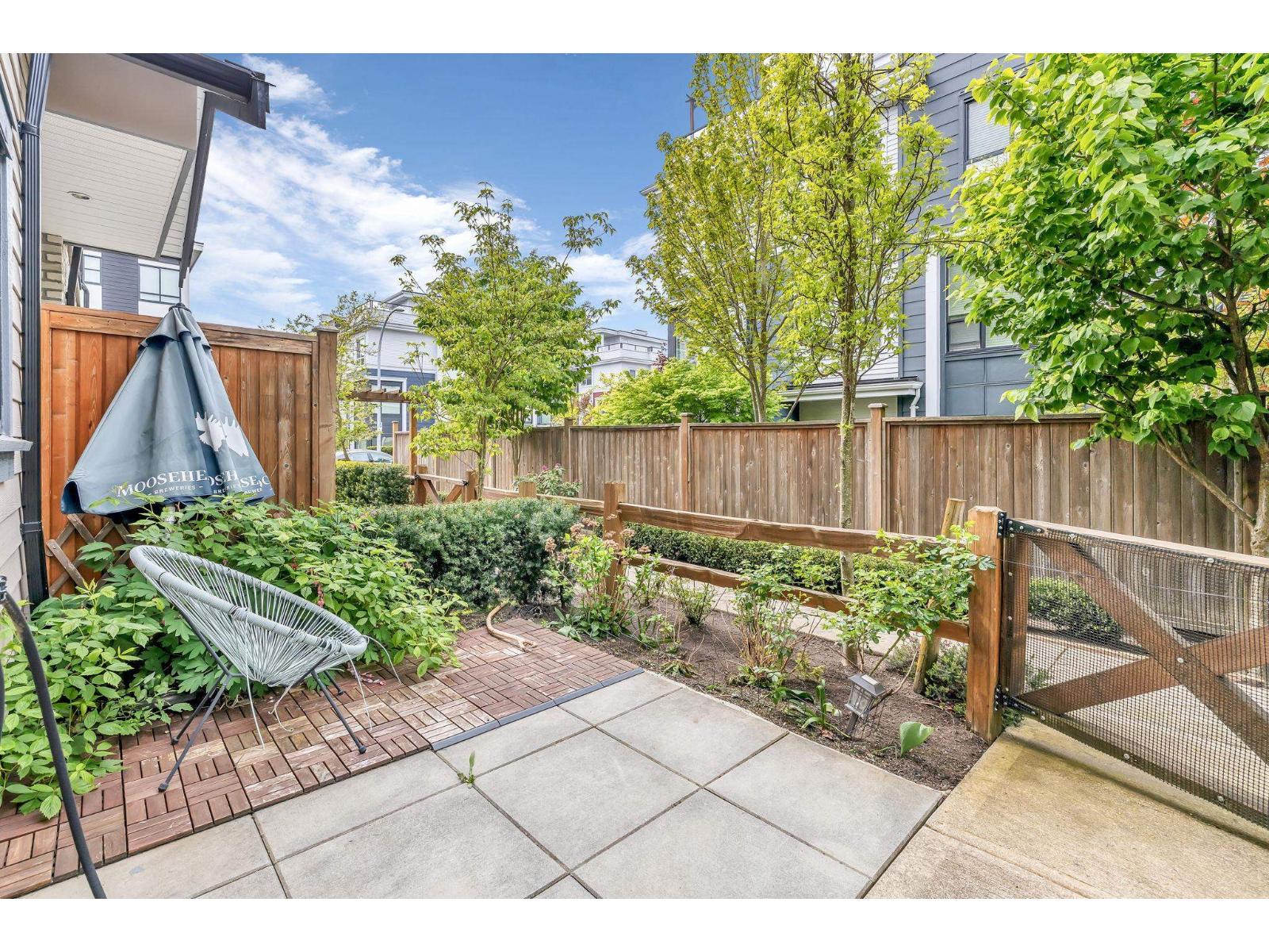 2 16361 23a Avenue Property Photo 22