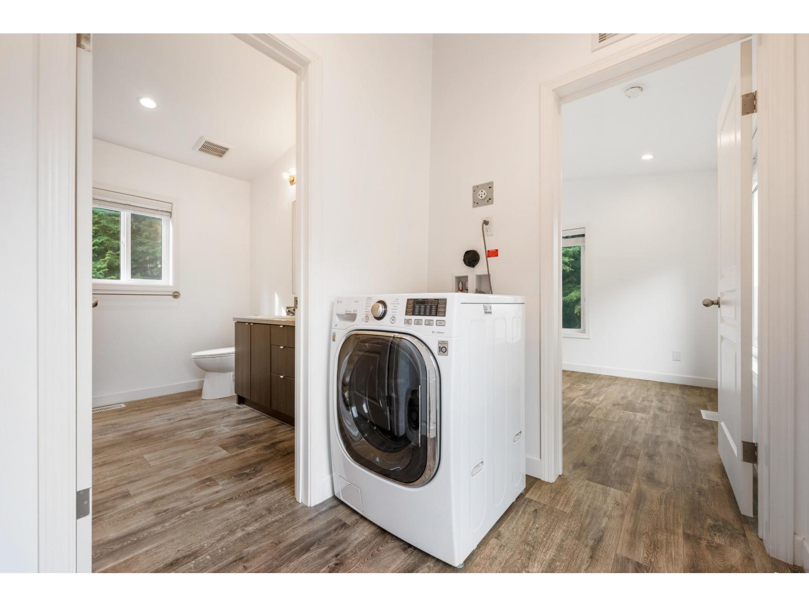 6650 Hinkley Road Property Photo 17