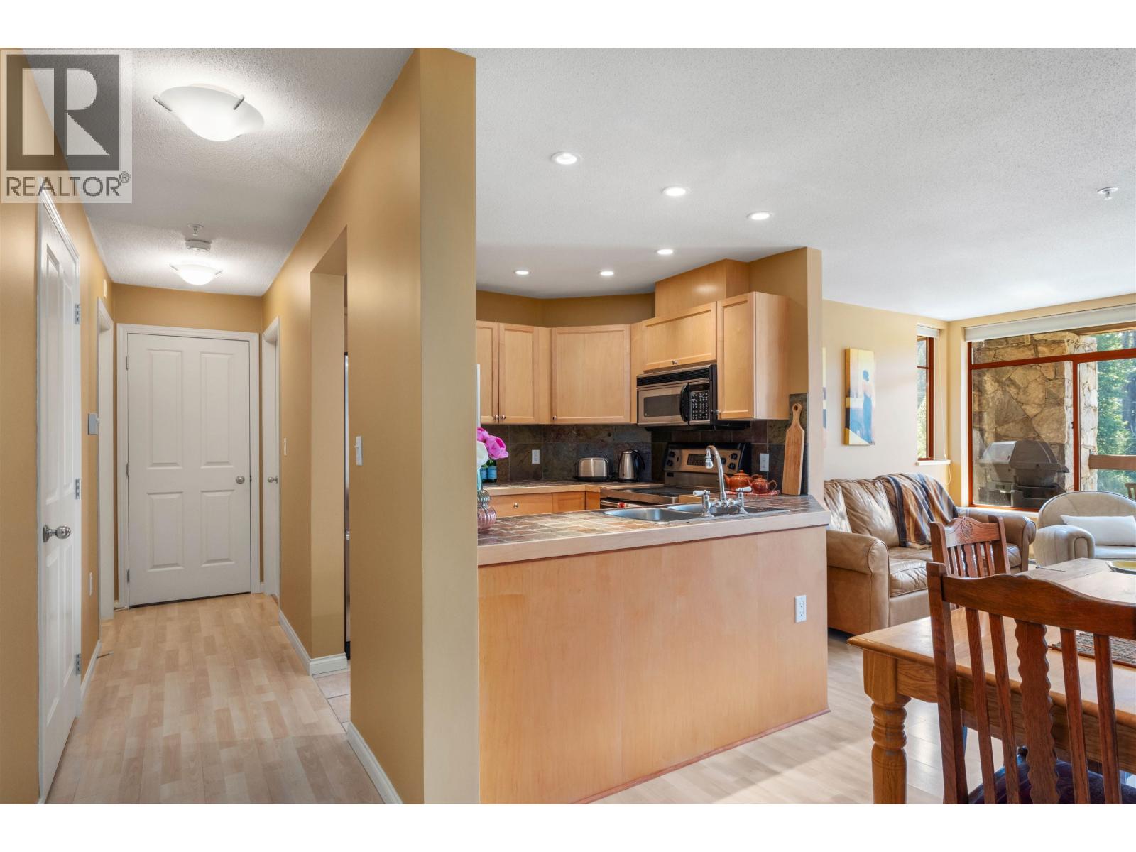 209 8080 Nicklaus North Boulevard Property Photo 8