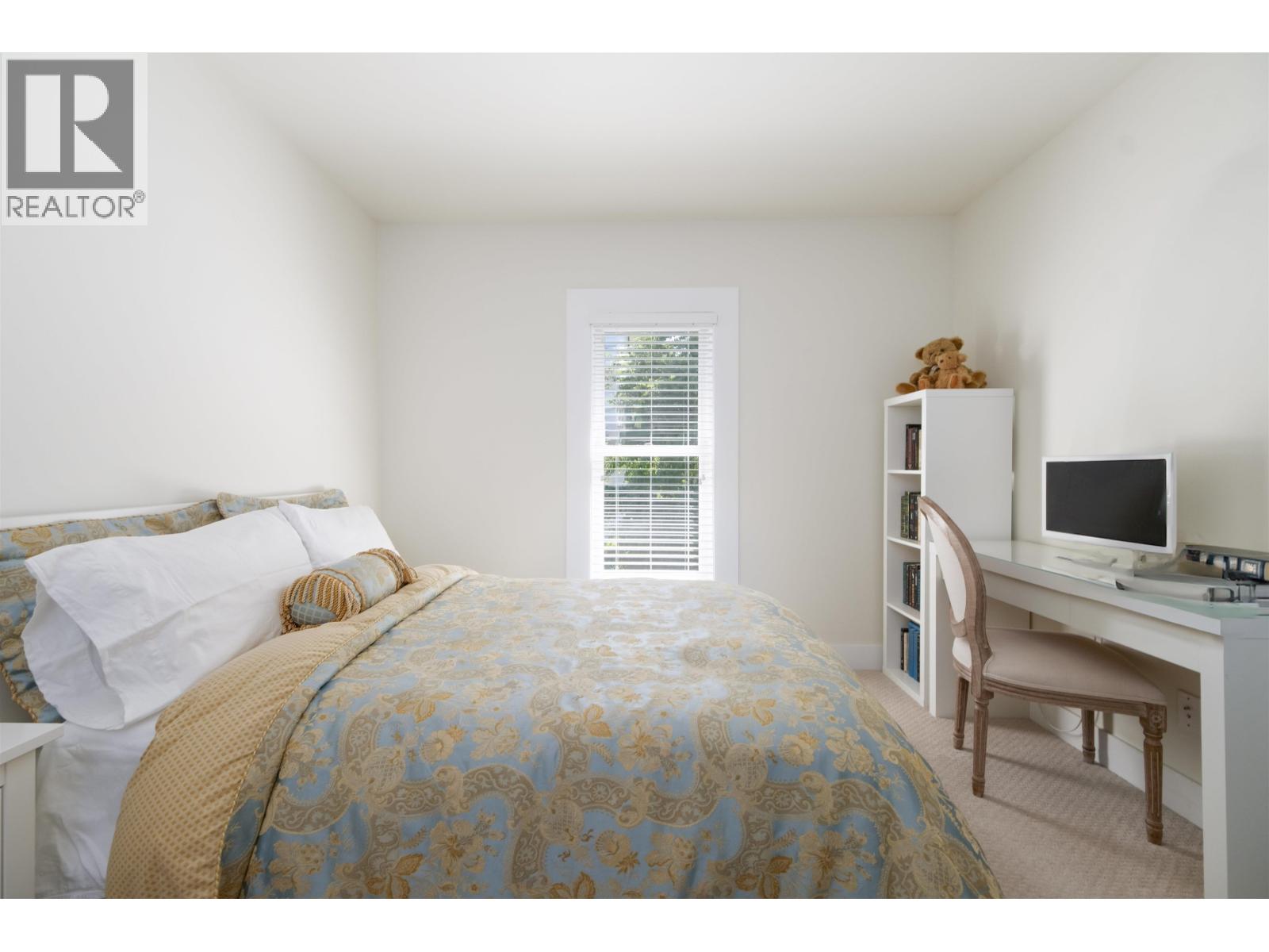 408 Eighth Street Property Photo 12