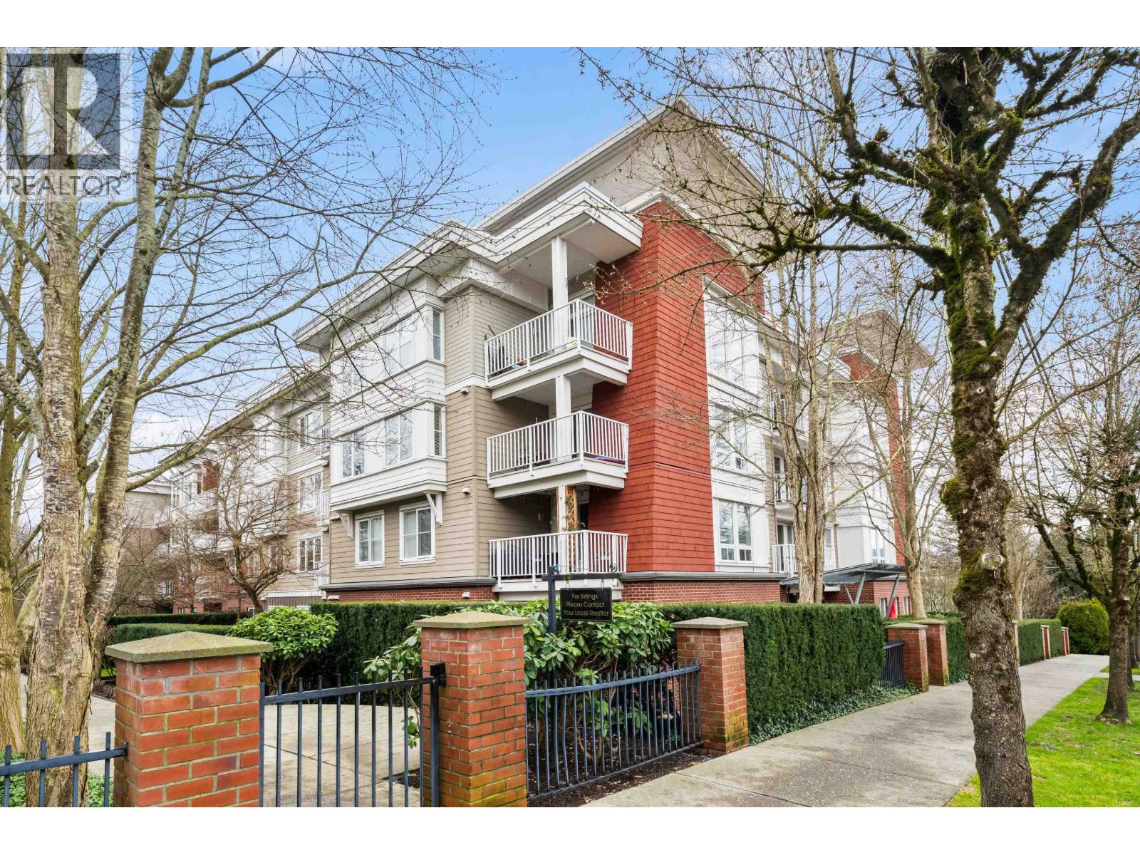 406 12283 224 Street Property Photo 1