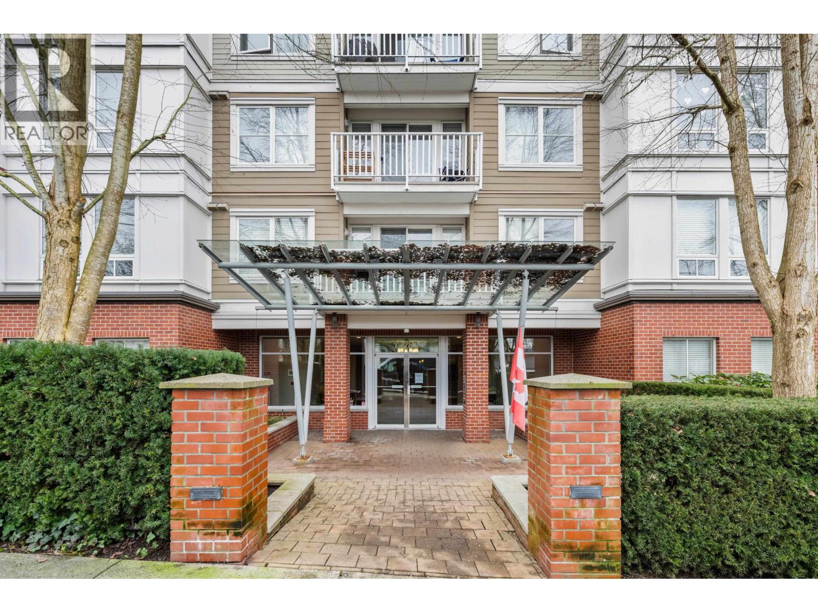 406 12283 224 Street Property Photo 2