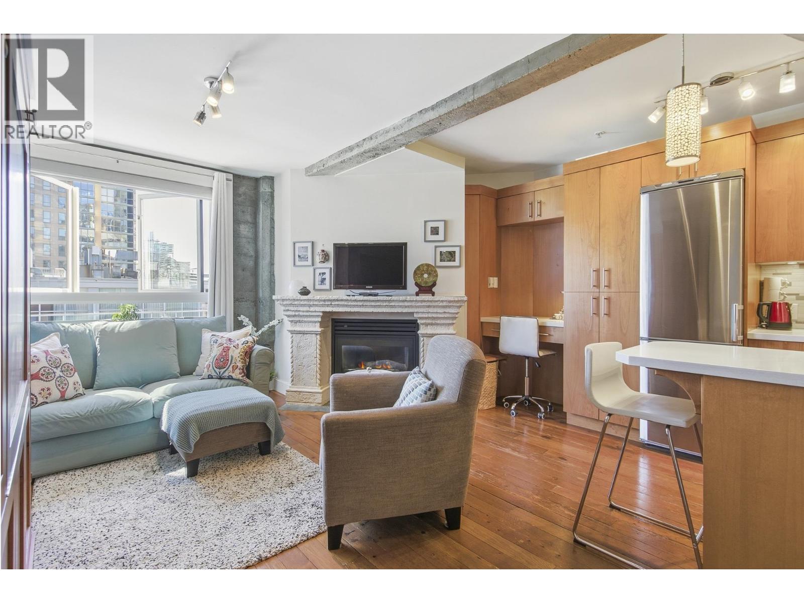 512 1216 HOMER STREET Property Photo 1