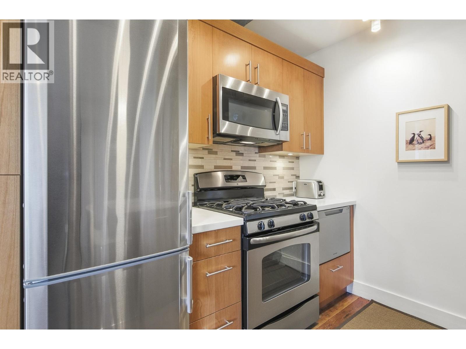 512 1216 Homer Street Property Photo 15