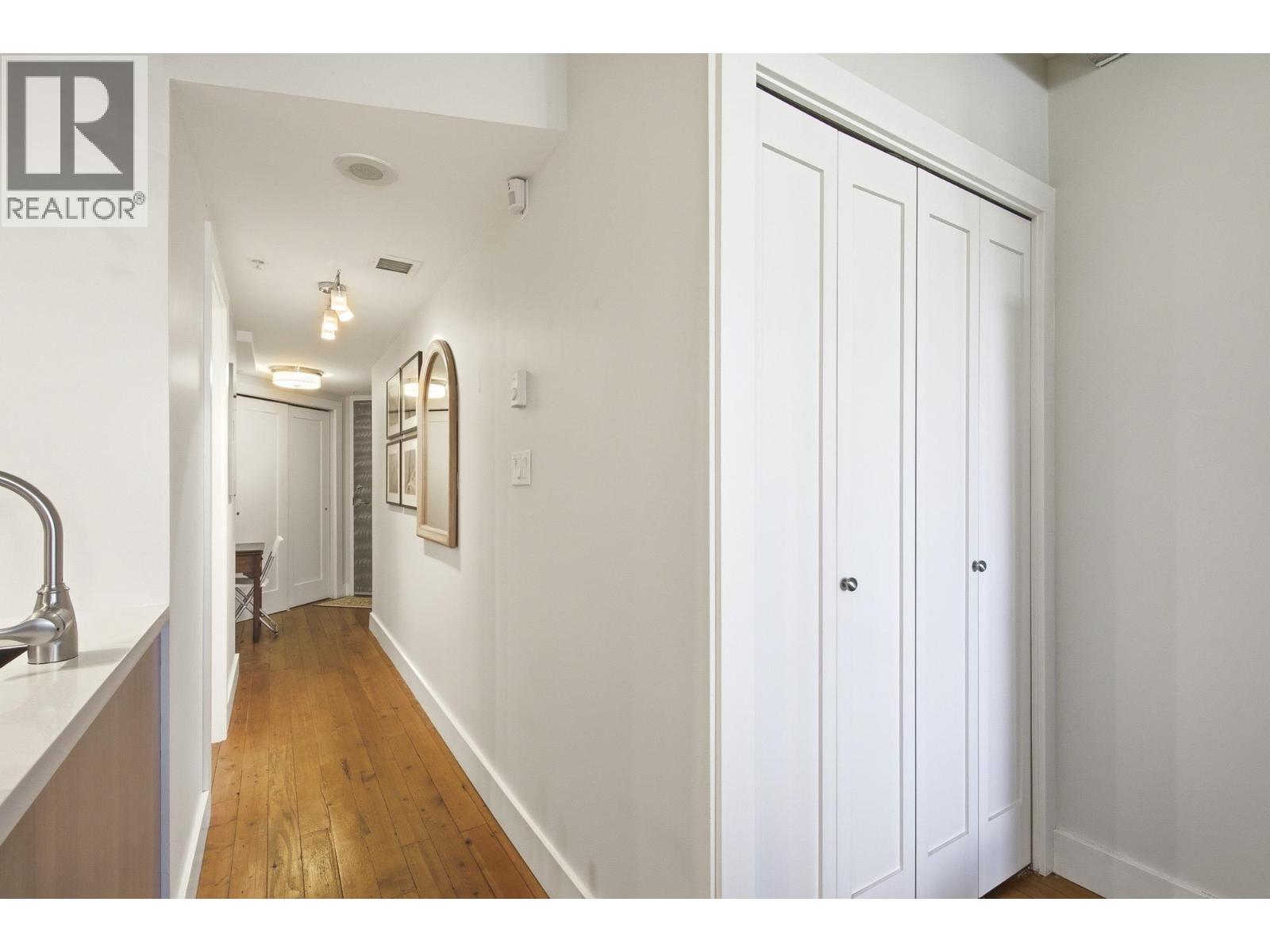 512 1216 Homer Street Property Photo 20