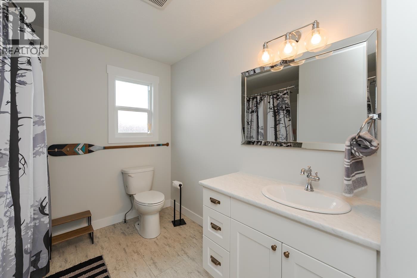 5245 Gable Place Property Photo 4
