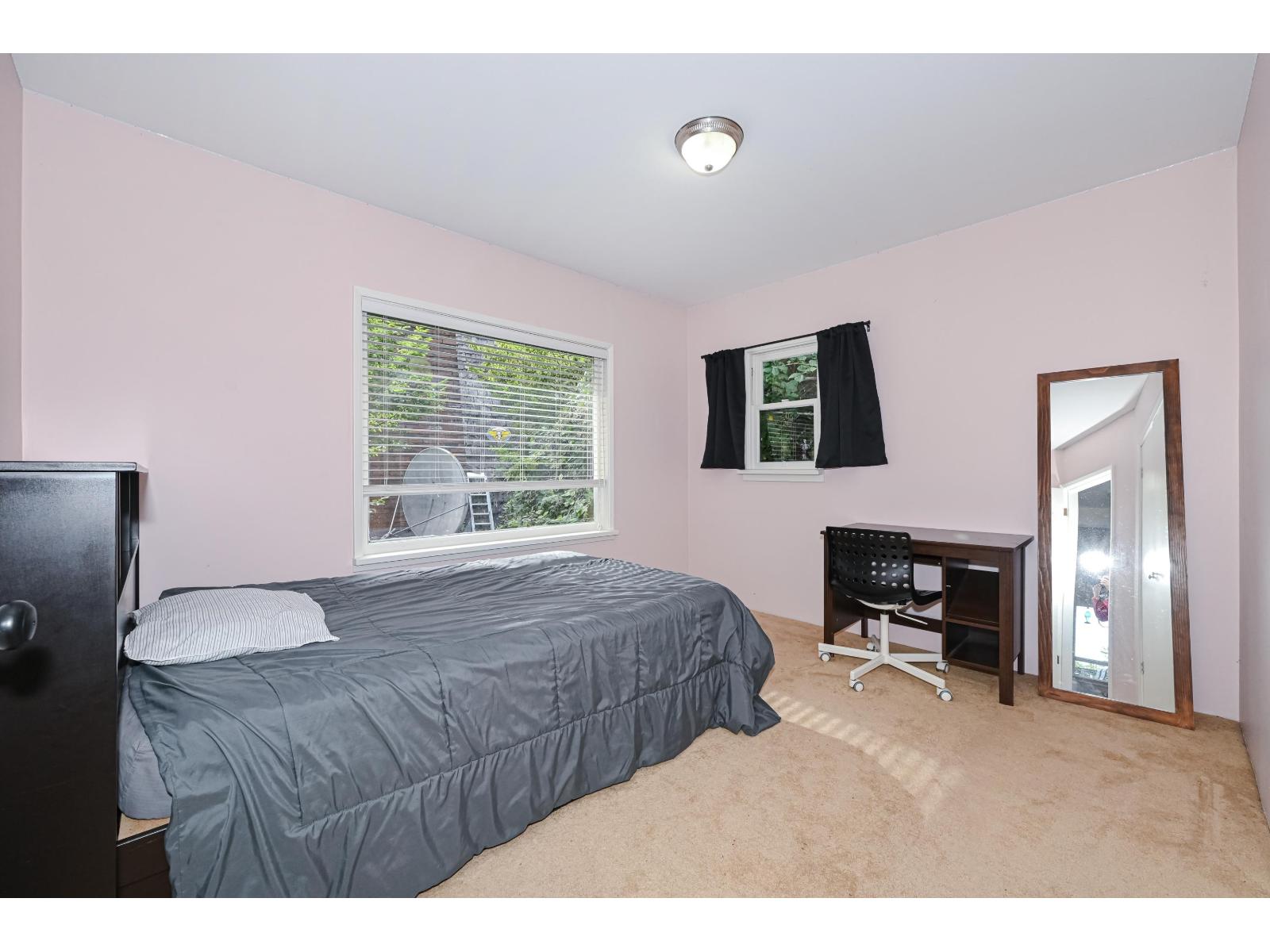 14249 Marine Drive Property Photo 16