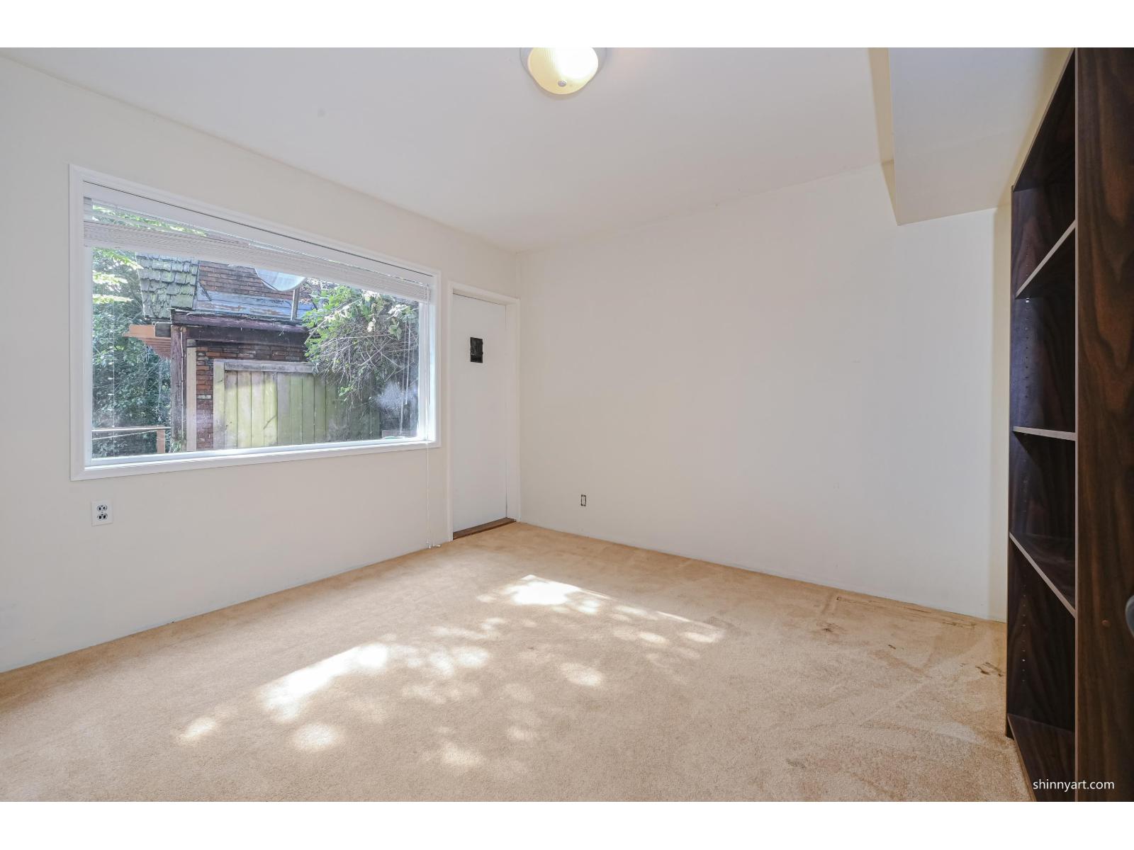 14249 Marine Drive Property Photo 20