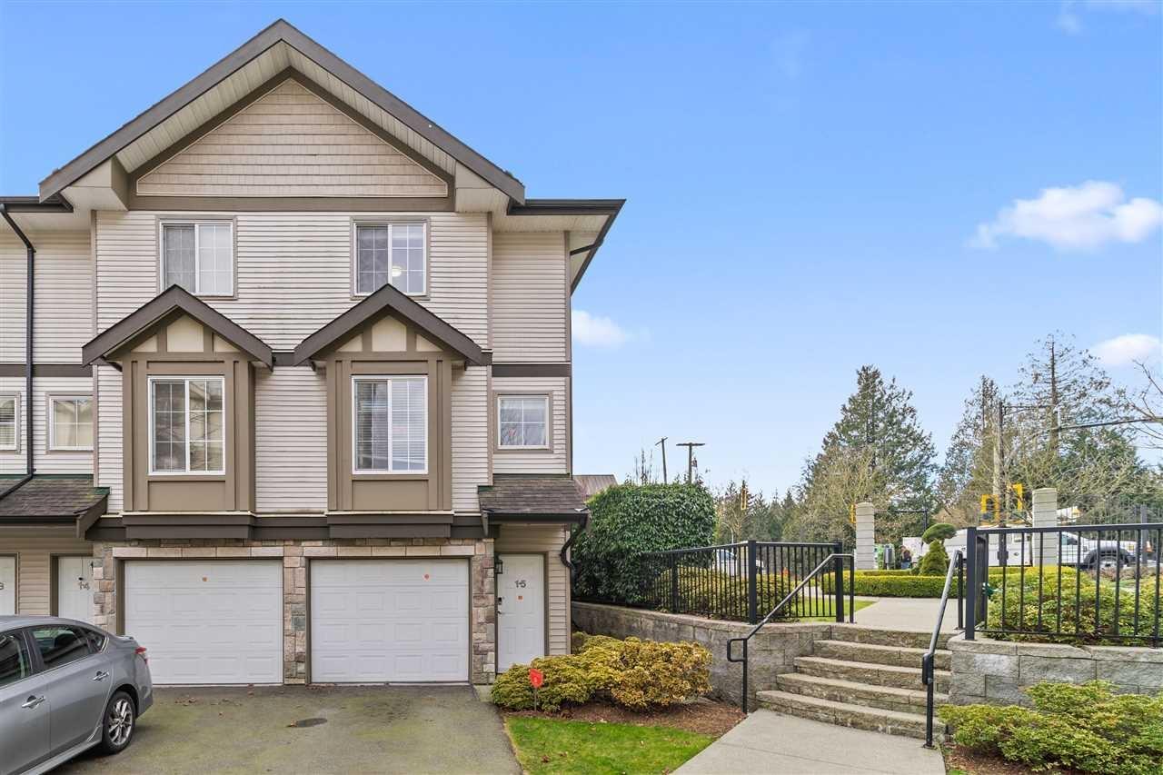 15 14855 100 Avenue Property Photo 2