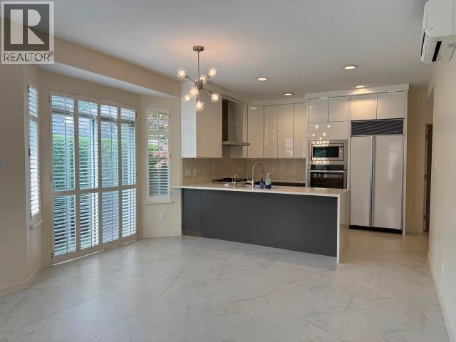72 5531 Cornwall Drive Property Photo 23