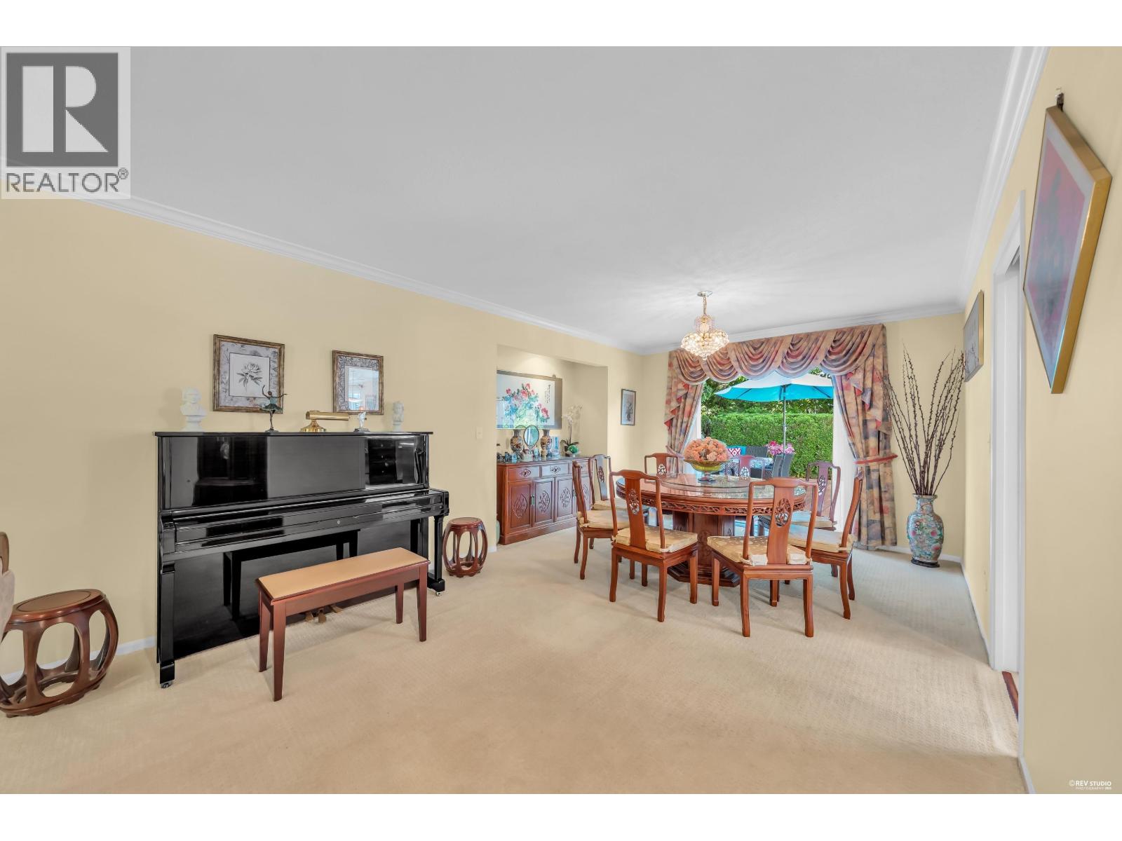 3898 Fromme Road Property Photo 17