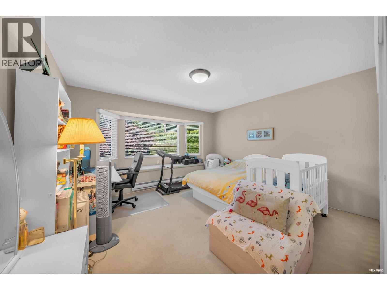 3898 Fromme Road Property Photo 33