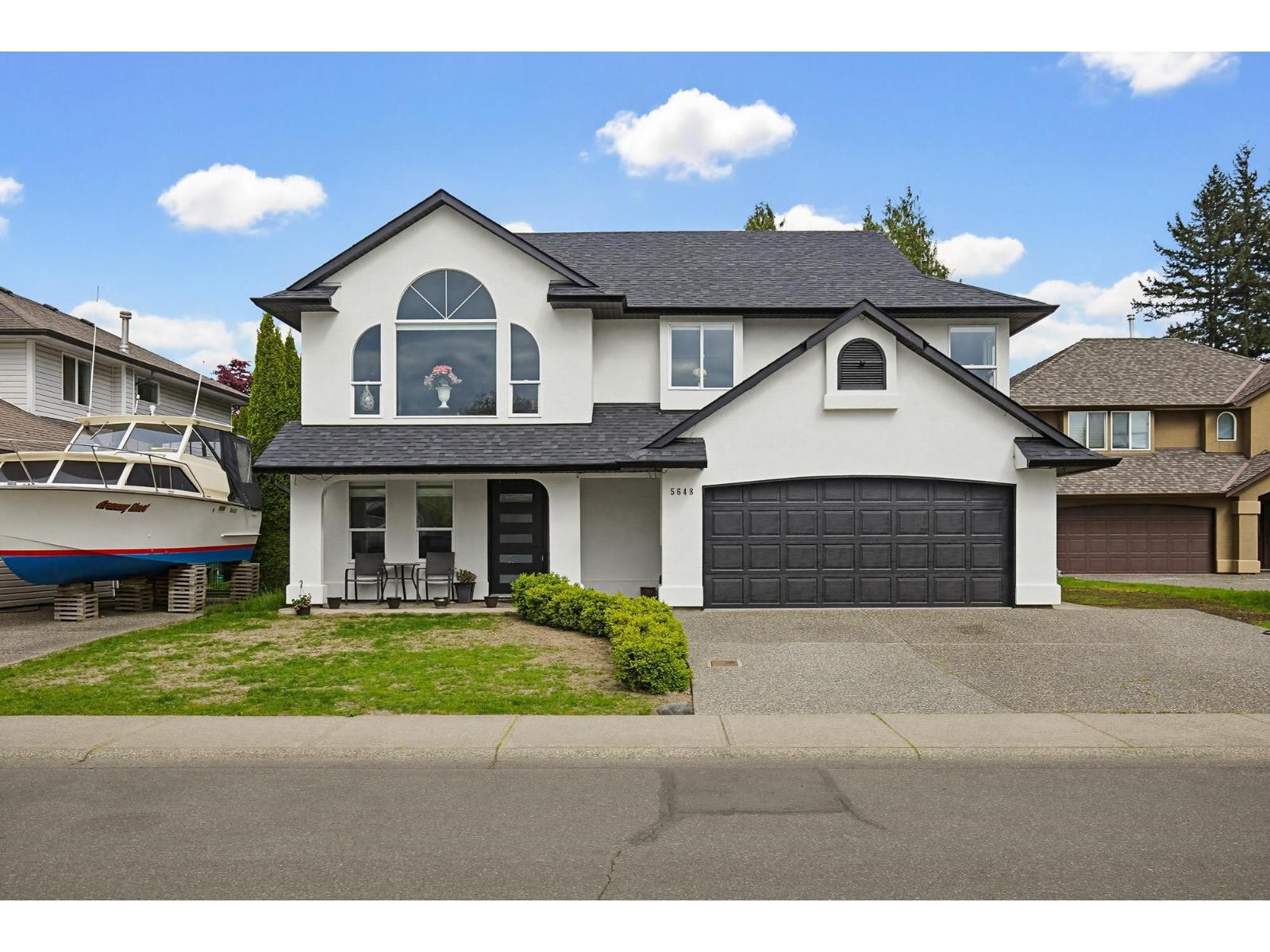 5648 VILLA ROSA Place