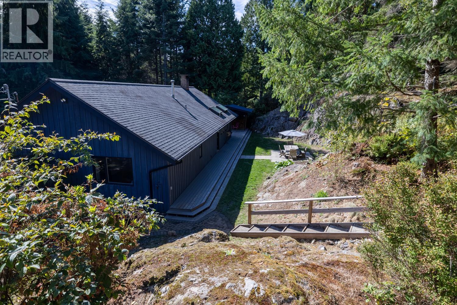 1302 Adams Road Property Photo 4